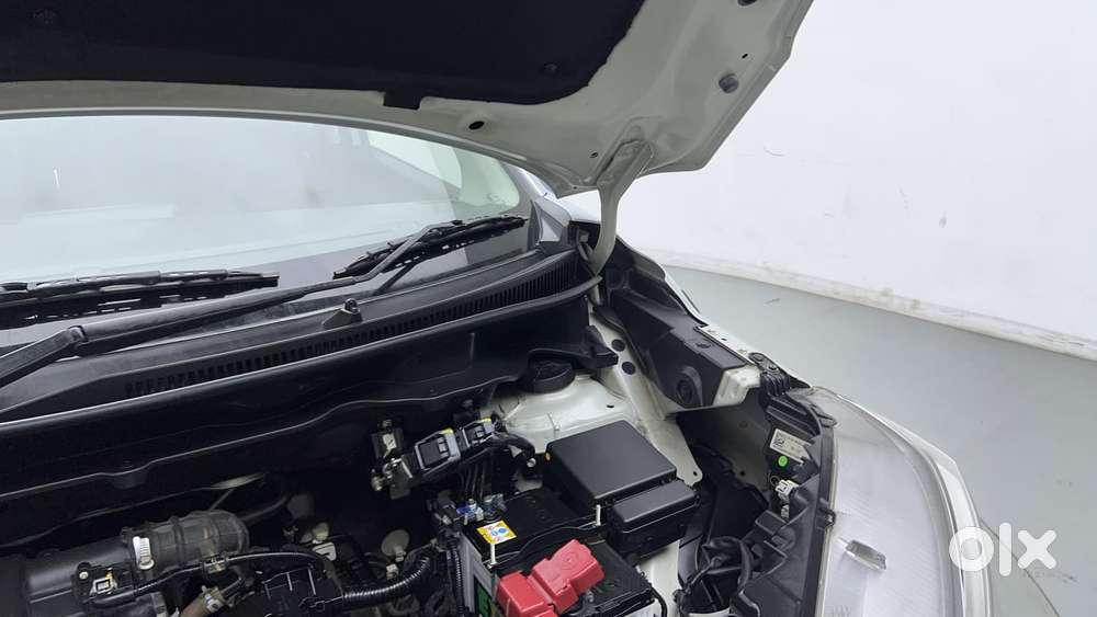 Maruti Suzuki Xl6 1.5 Zeta Mt, 2022, Petrol