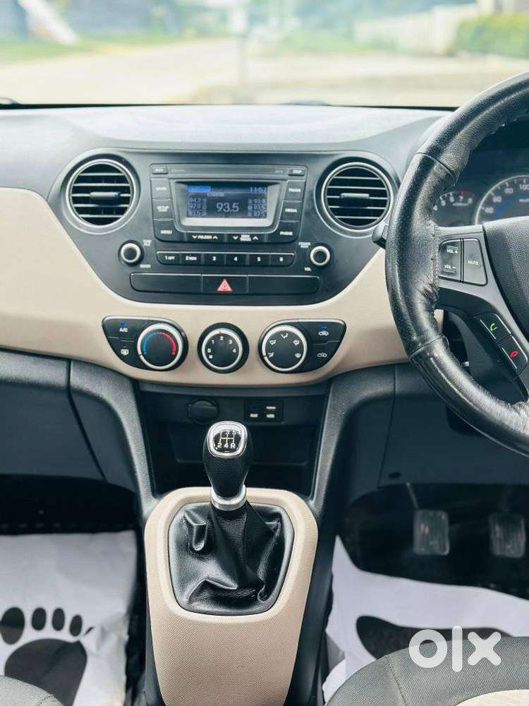Hyundai Grand I10 Sportz 1.2 Kappa Vtvt, 2016, Petrol
