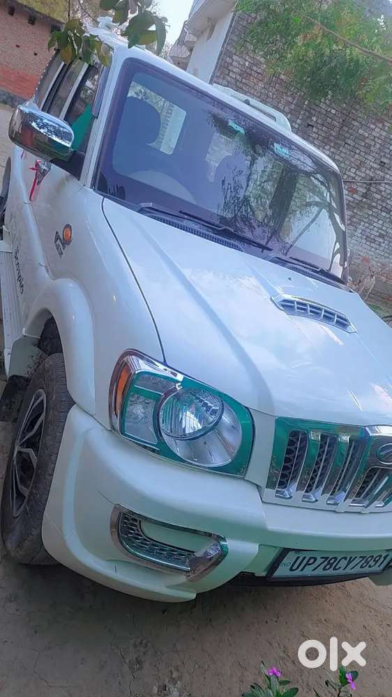 Mahindra Scorpio 2013