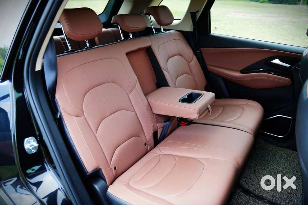 Mg Hector Plus Sharp Pro 1.5 Turbo Petrol 7 Str, 2024, Petrol