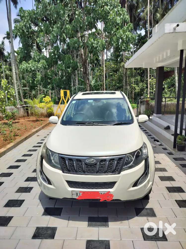 Mahindra Xuv500 2016 Diesel 94000 Km Driven