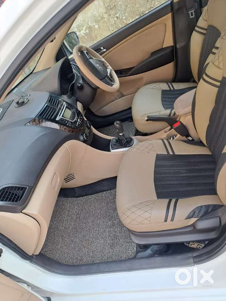 Hyundai Fluidic Verna 2014 Diesel 120000 Km Driven