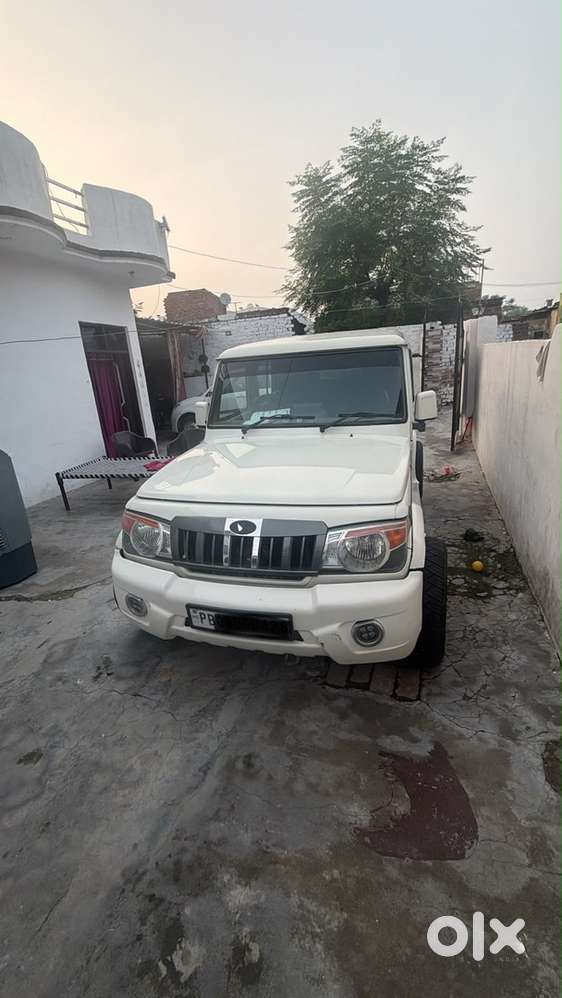 Mahindra Bolero 2016 Diesel Well Maintained
