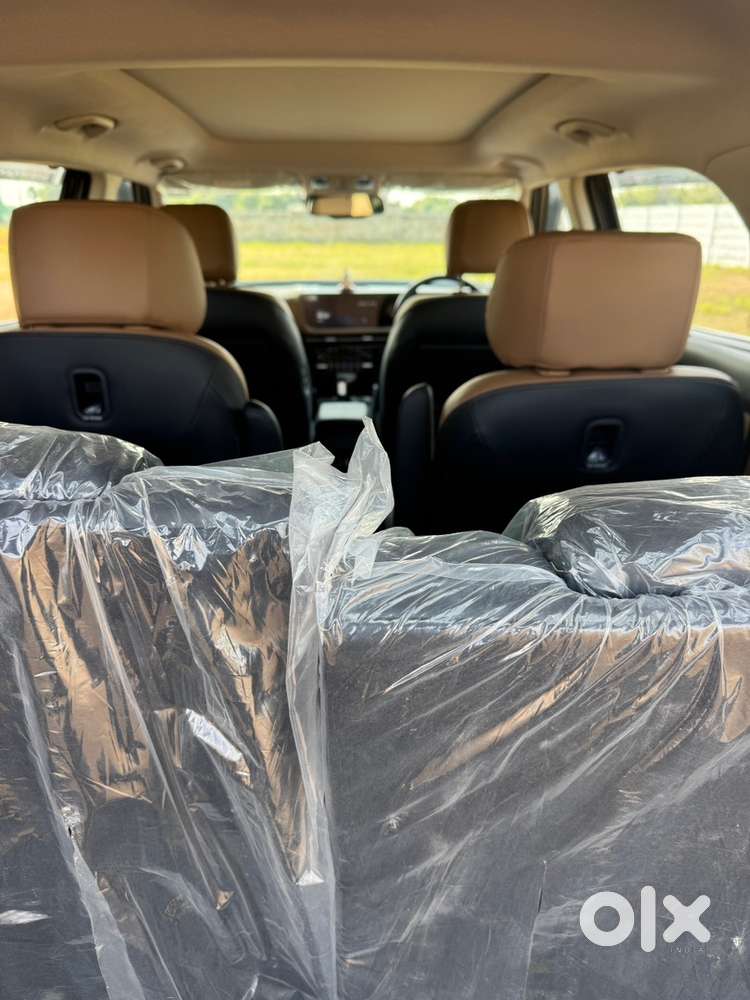 Hyundai Alcazar 2025 Petrol 7000 Km Driven