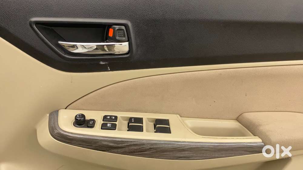 Maruti Suzuki Swift Dzire Amt Zxi, 2020, Petrol