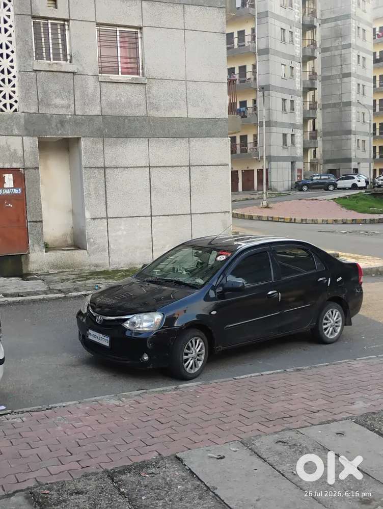 Toyota Etios Liva 2011