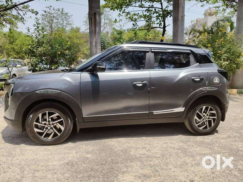 Mahindra Xuv 3xo Ax5 Ds Mt, 2024, Petrol
