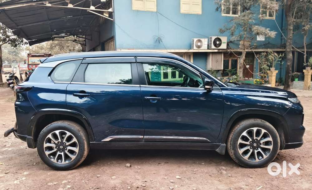 Maruti Suzuki Grand Vitara 1.5 Alpha Smart Hybrid At, 2023, Petrol