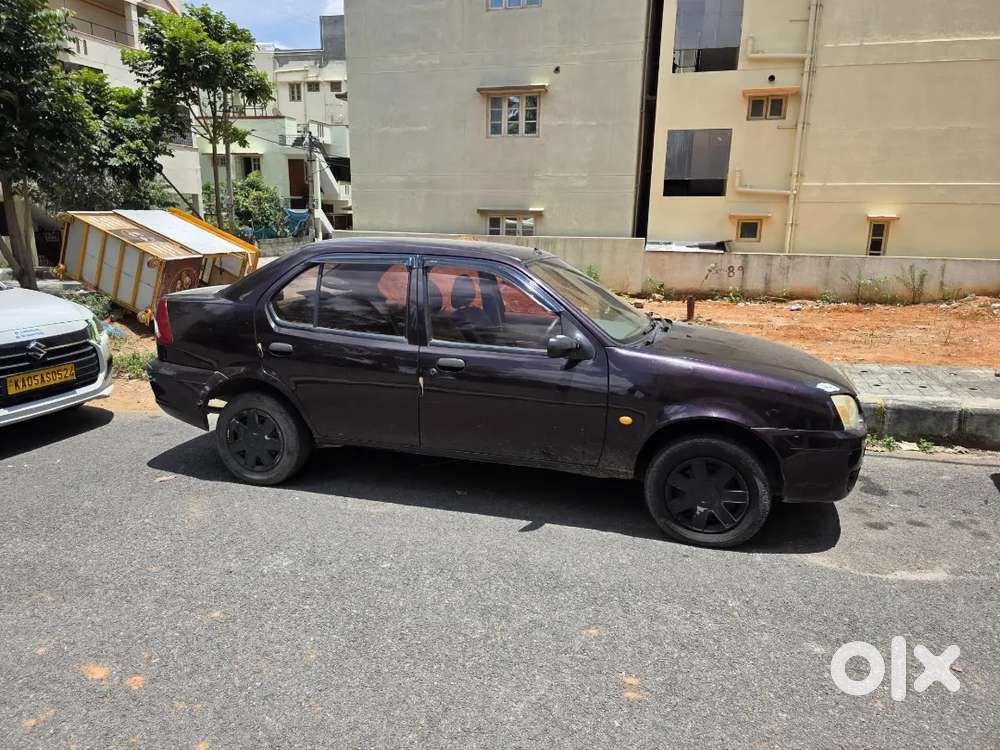 Ford Ikon 1.4 Zxi 2009