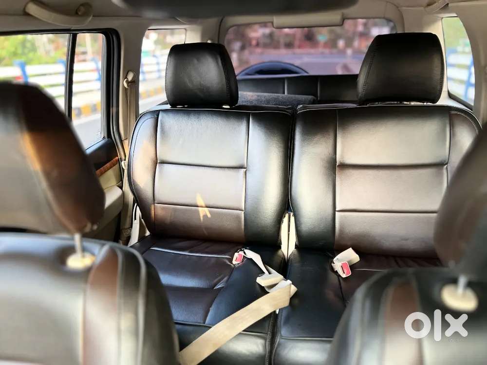 Ford Endeavour 2011 Diesel Well Maintained