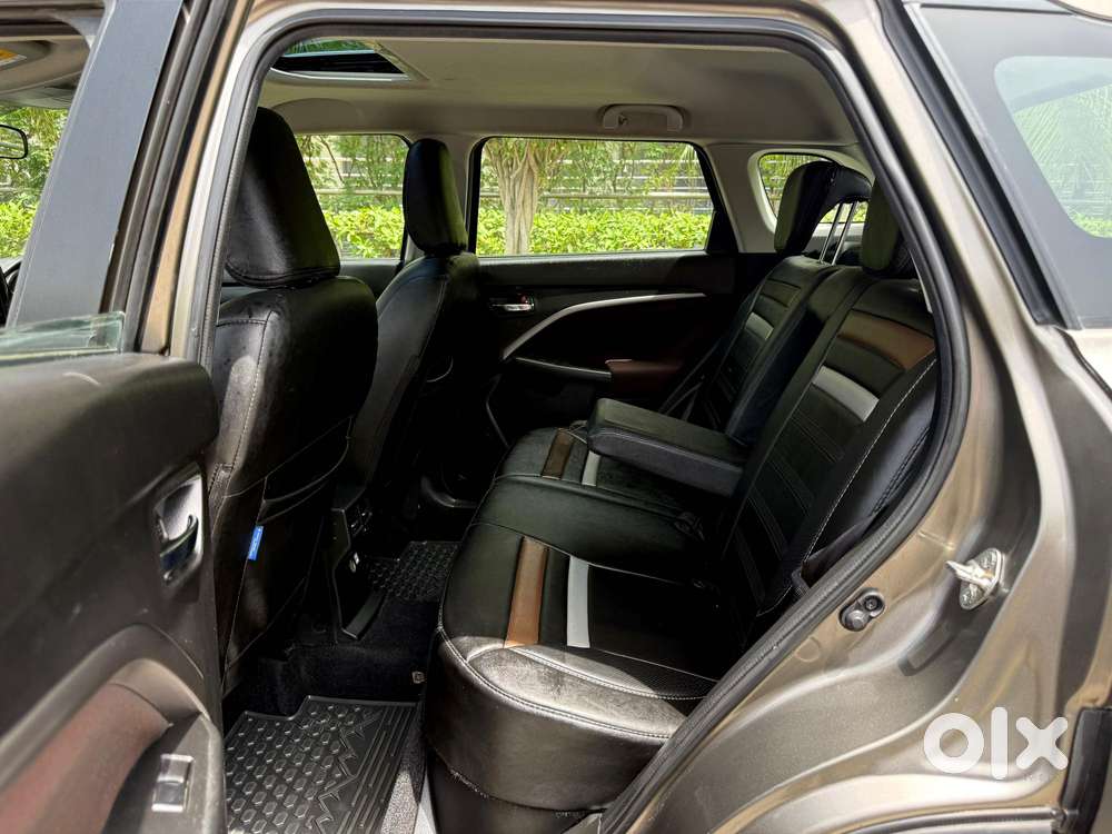 Maruti Suzuki Vitara Brezza 1.5 Zxi At, 2023, Petrol