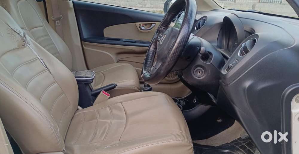 Honda Brio Vx Mt, 2016, Petrol