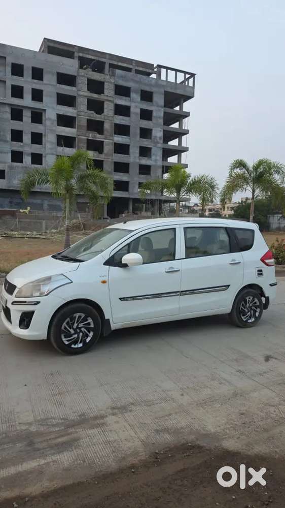 Urgent Selling 2013 Model Maruti Suzuki Ertiga Lxi  Company Cng