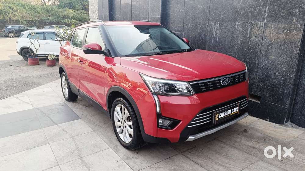 Mahindra Xuv300 W8, 2019, Petrol