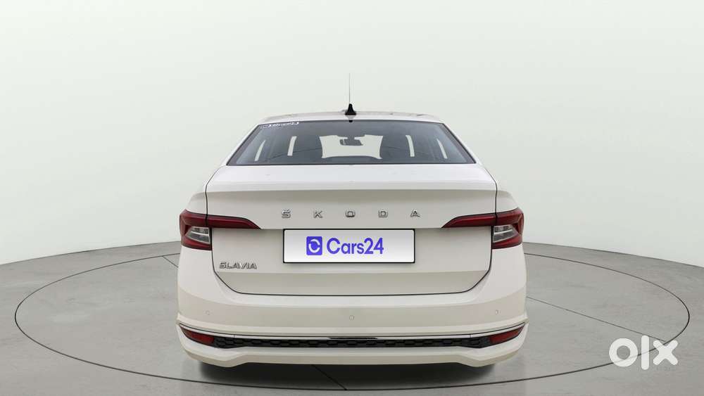 Skoda Slavia 1.0 Tsi Style At, 2024, Petrol