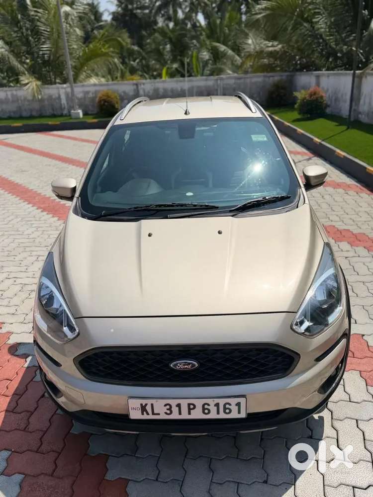 Freestyle Diesel Titanium Plus 6 Airbags Single Owner