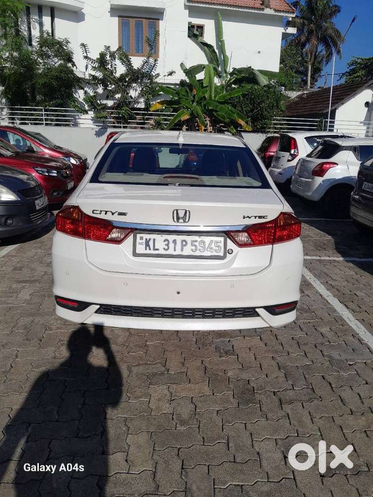 Honda City I-vtec Sv, 2020, Petrol