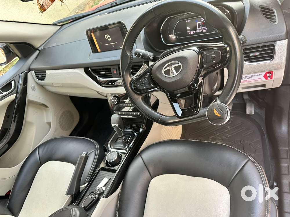 2023 Tata Nexon Xza+hs+dt Petrol