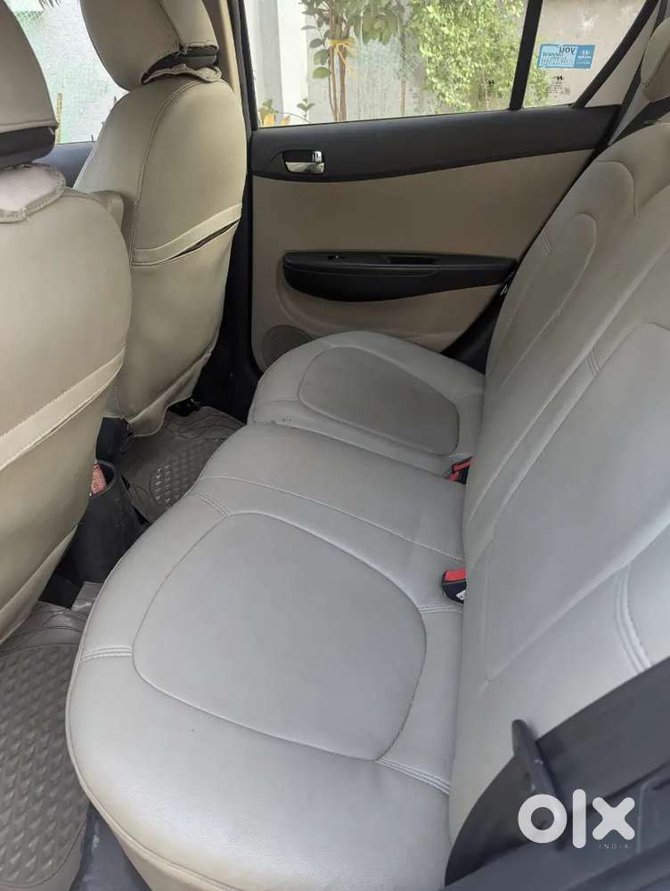 Hyundai I20 Asta Diesel 2013
