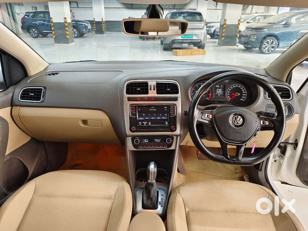 Volkswagen Vento 1.2 Tsi Highline Plus At, 2017, Petrol