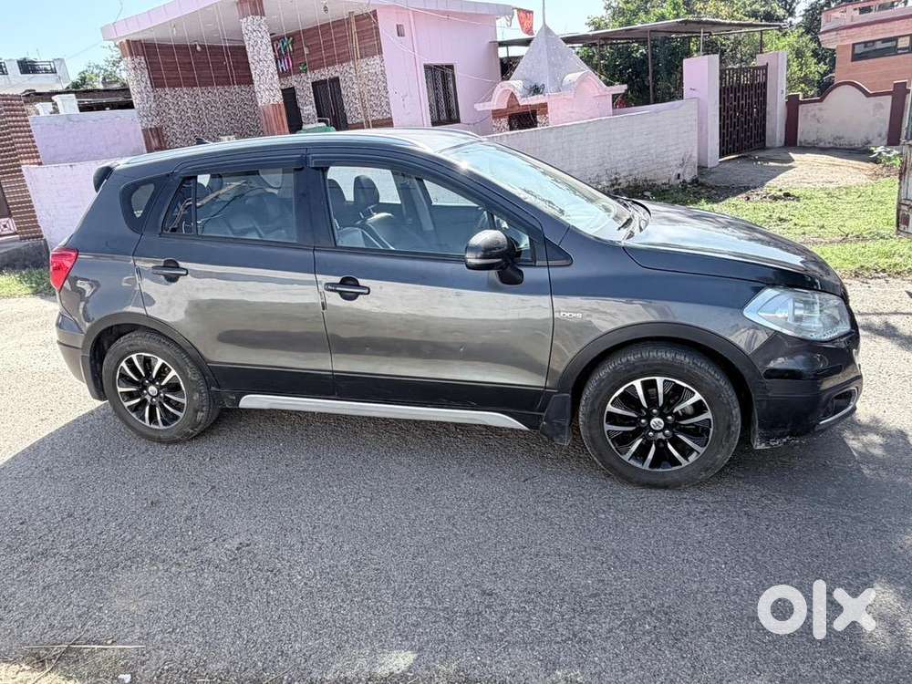 Maruti Suzuki Scross1.6 Ddis 320 Well Maintained