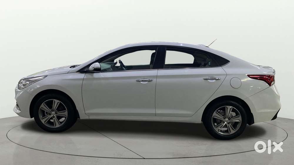 Hyundai Verna 1.6 Sx (o) Vtvt, 2019, Petrol