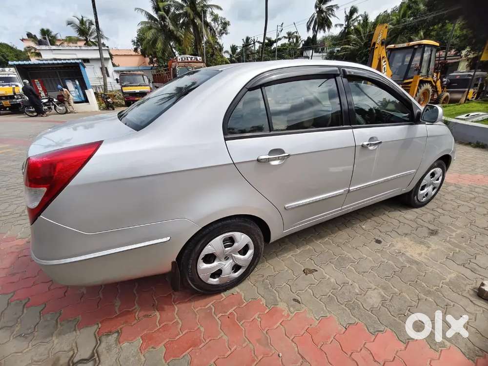 Tata Manza Aura 2015