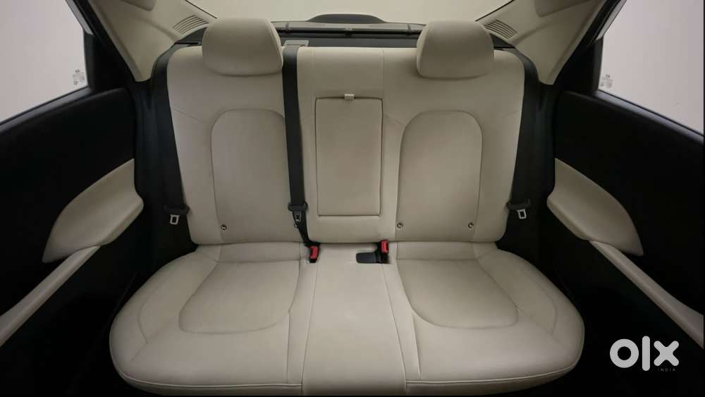 Hyundai Verna 1.5 Sx (o) Vtvt Ivt, 2023, Petrol