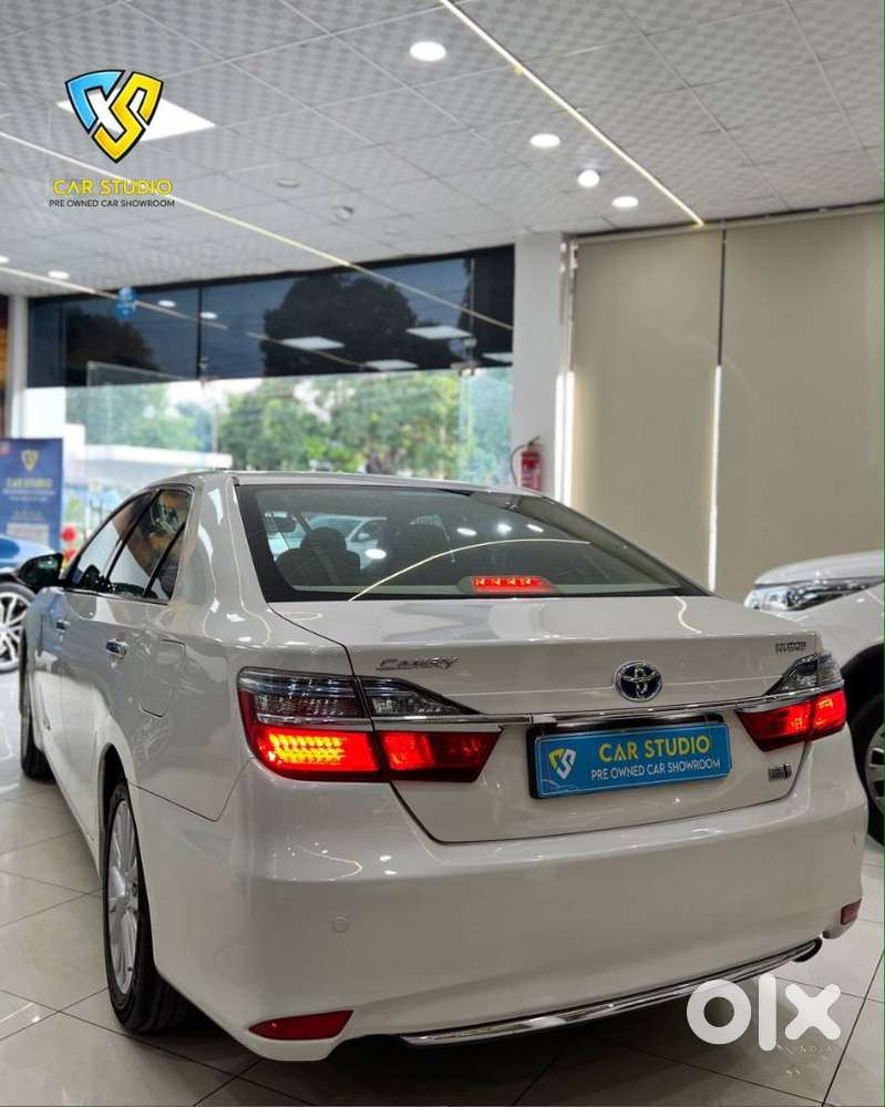 Toyota Camry Hybrid 2.5, 2015