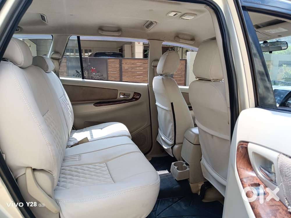Toyota Innova 2.5 V 7 Str, 2013, Diesel
