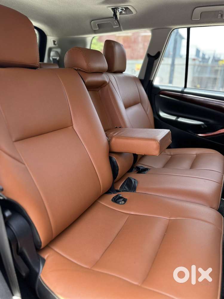 Toyota Innova Crysta 2.8 Gx At 8 Seater, 2019, Diesel
