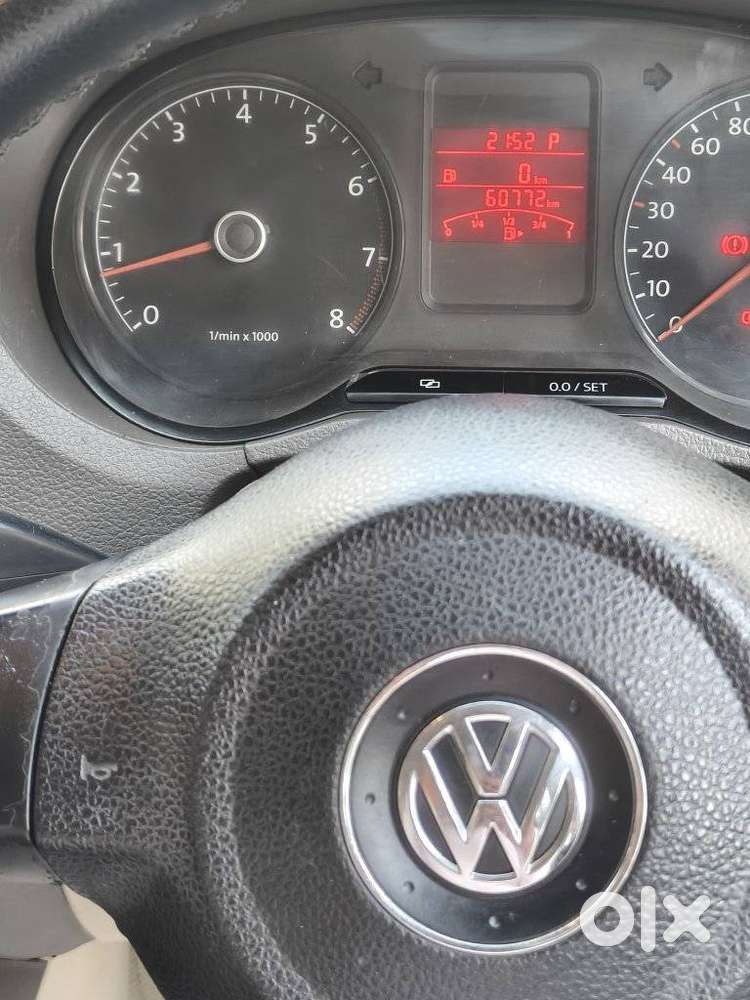 Volkswagen Vento 2010-2013 Ipl Ii Petrol Highline At, 2011, Petrol
