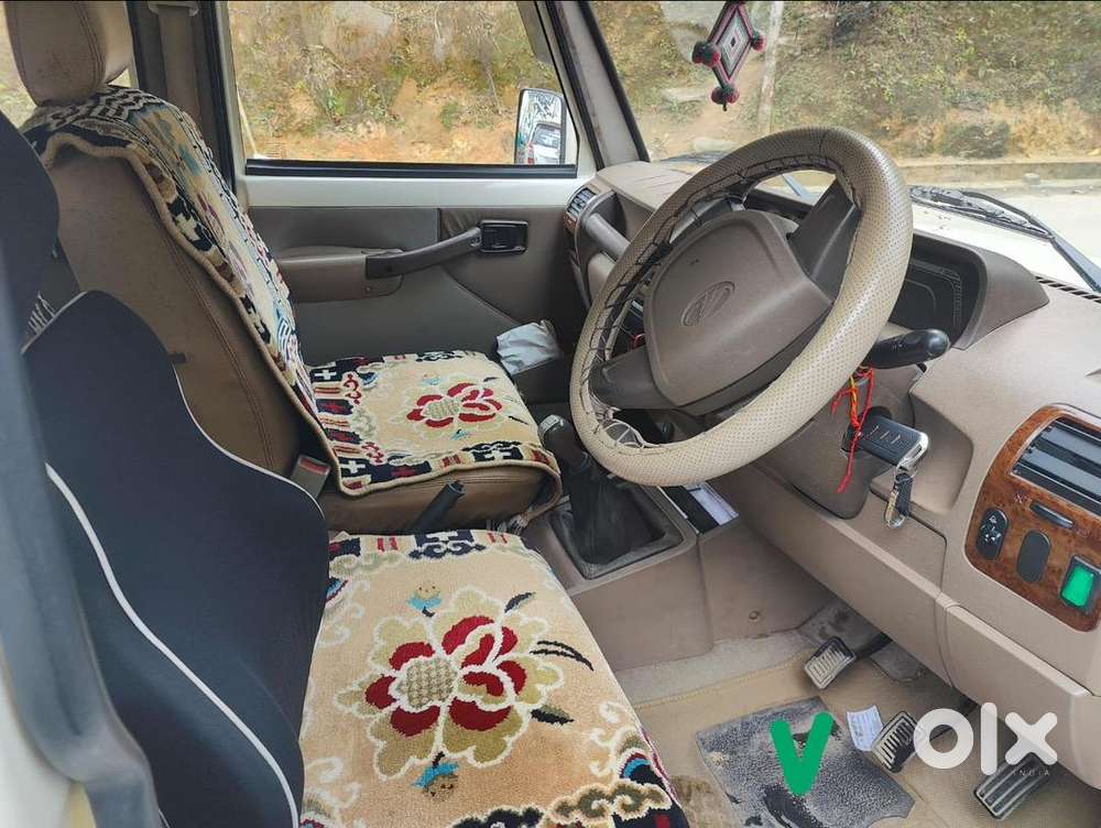 Mahindra Bolero 2013 Diesel 100000 Km Driven