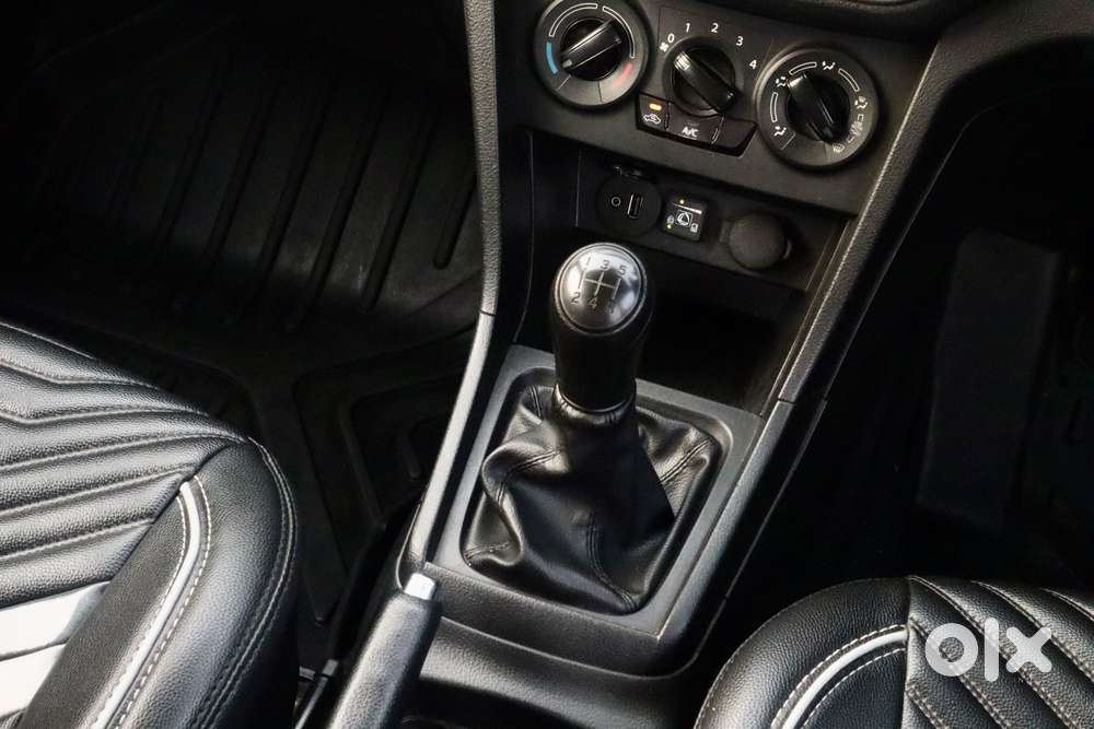 Maruti Suzuki Vitara Brezza 1.5 Lxi, 2020, Petrol