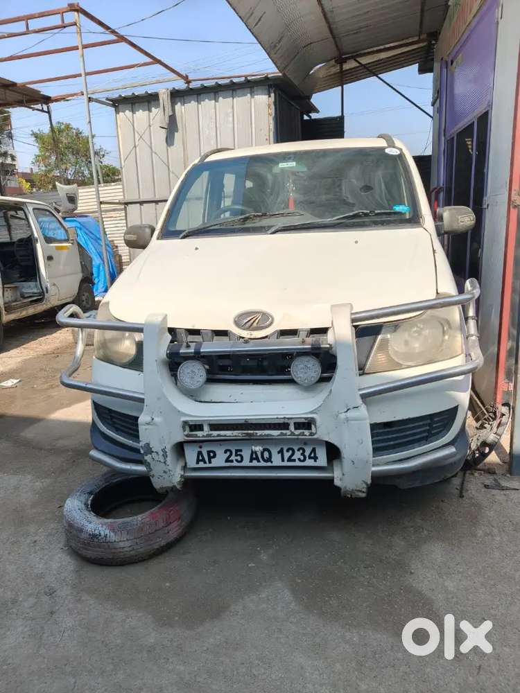 Mahindra Xylo 2013 Diesel 200000 Km Driven
