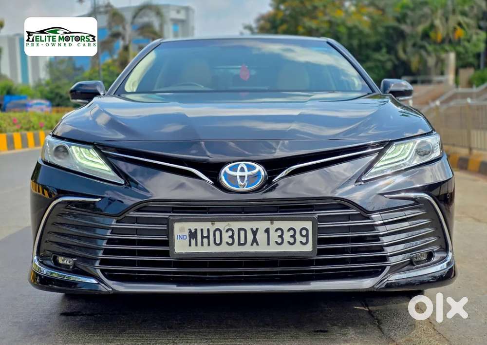 Toyota Camry Hybrid, 2022, Petrol