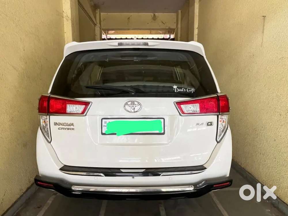 Toyota Innova Crysta 2017 Diesel Well Maintained