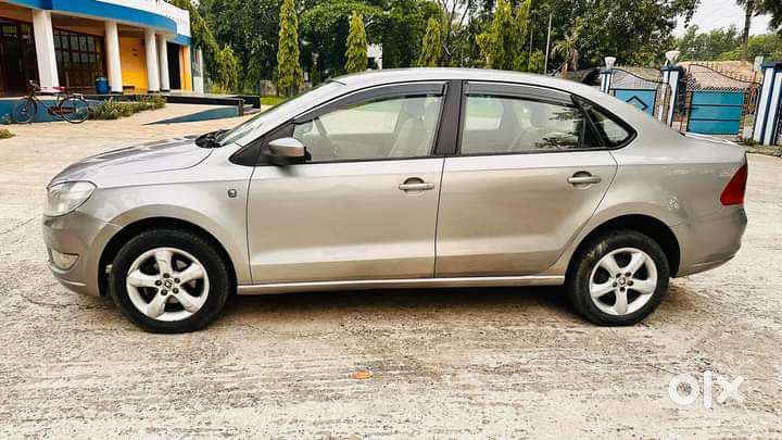 Skoda Rapid 1.5 Tdi Ambition With Alloy Wheel, 2012, Diesel