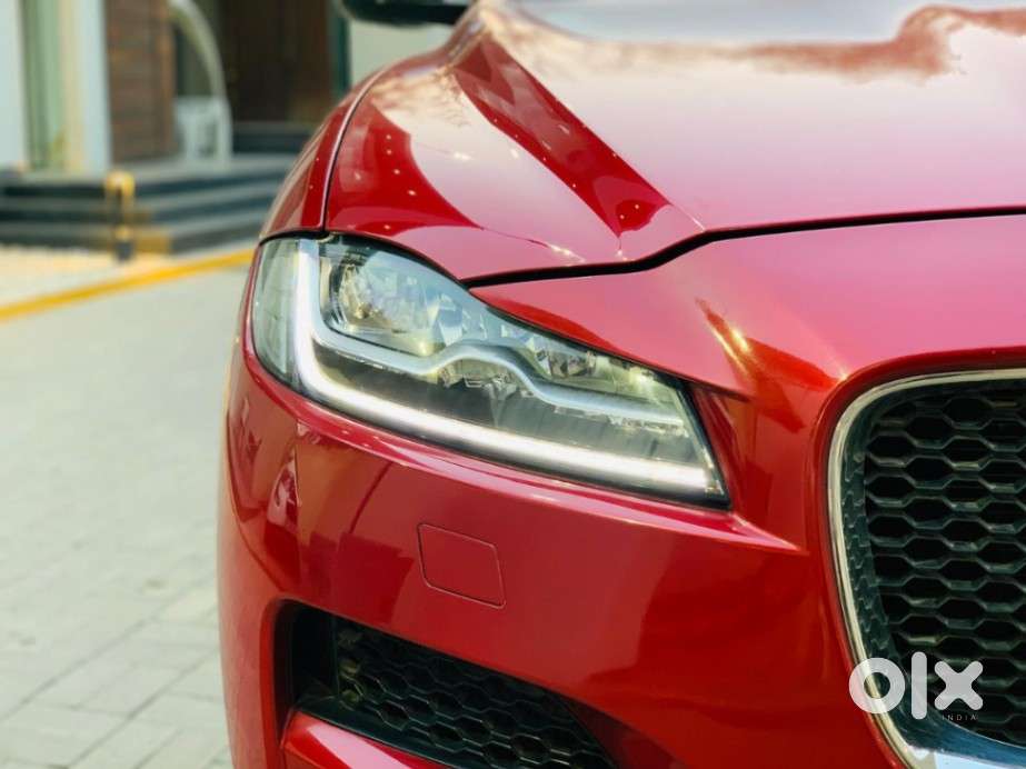 Jaguar F-pace Prestige 2.0 Petrol, 2019, Petrol