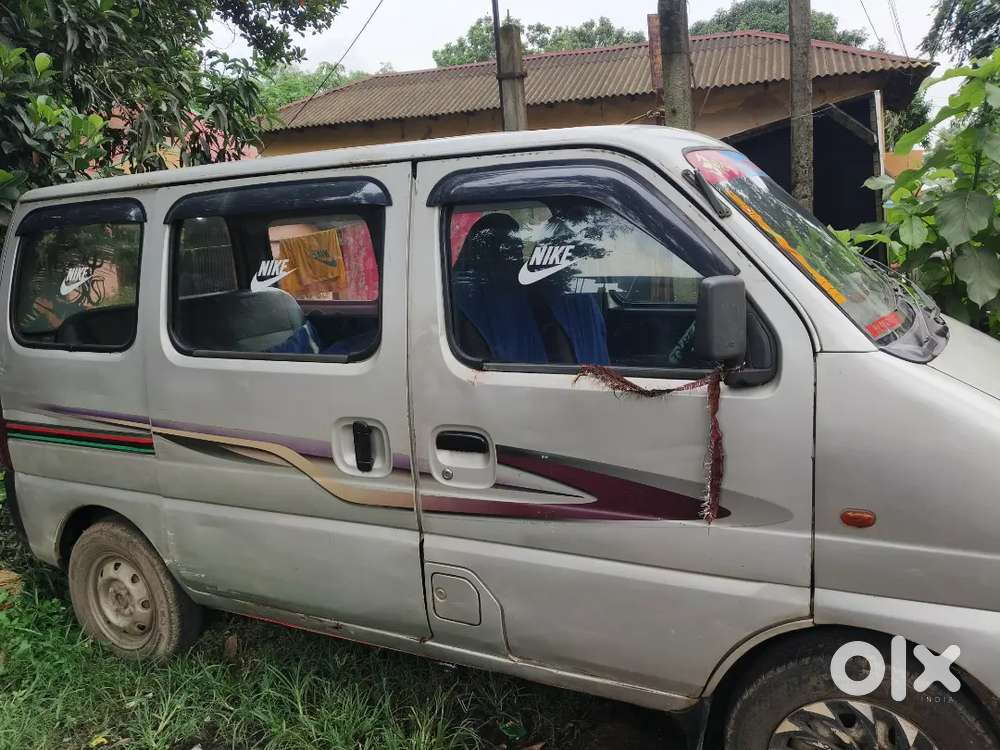 Maruti Suzuki Eeco 5 Str 2010