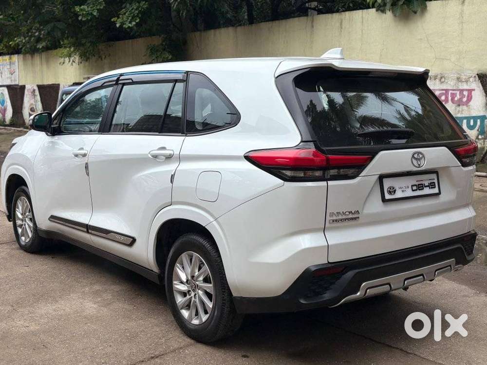 Toyota Innova Hycross 2.0 Gx 8 Str, 2024, Petrol