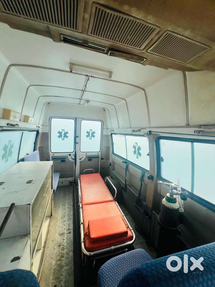 Tata Winger Deluxe - Hi Roof (ac), 2018, Diesel