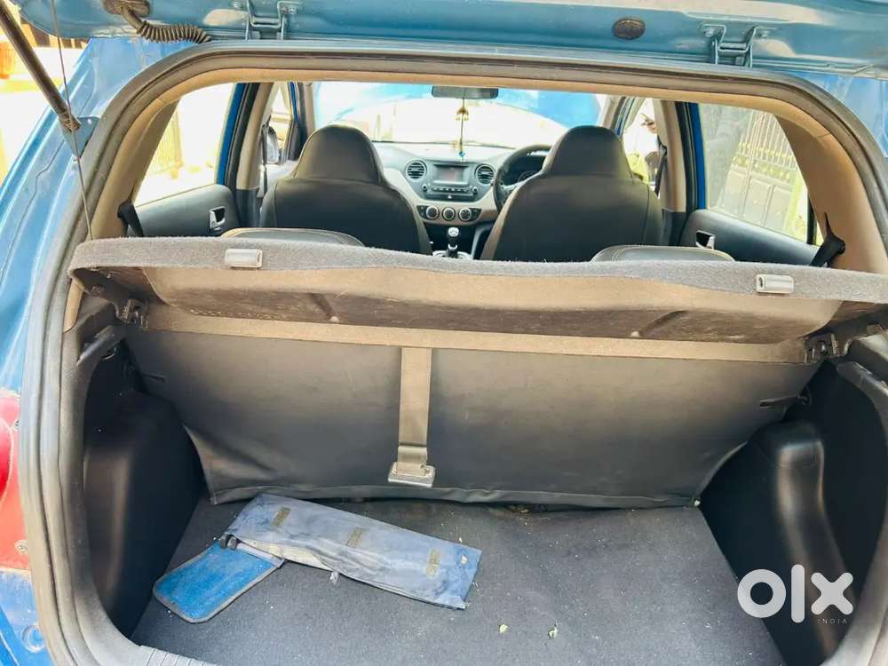 Hyundai Grand I10 2017 Petrol Well Maintained