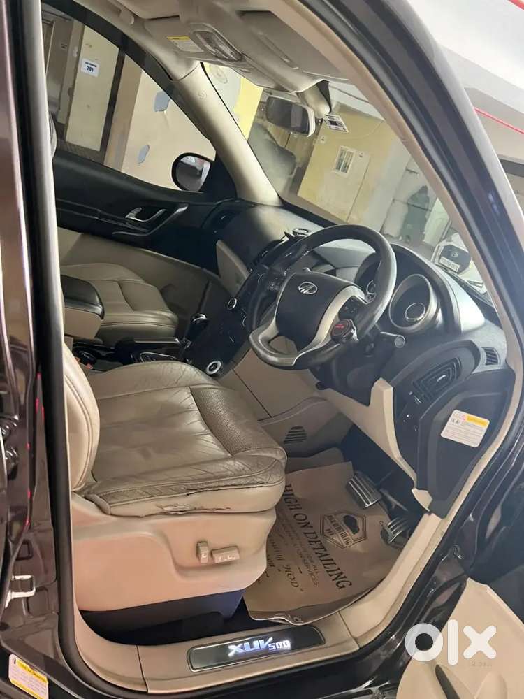 Mahindra Xuv500 2016 W10
