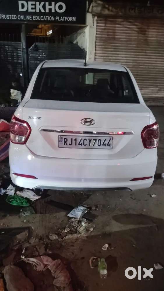 Hyundai Accent  2015 Petrol 140000 Km Driven