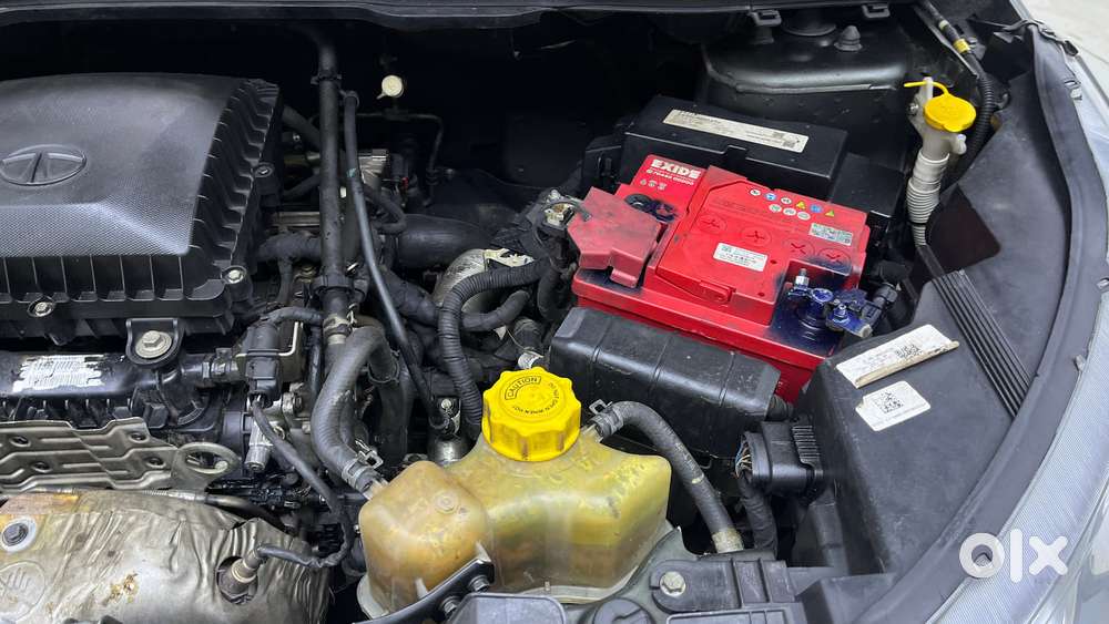 Tata Nexon 1.2 Revotron Xza Plus, 2020, Petrol