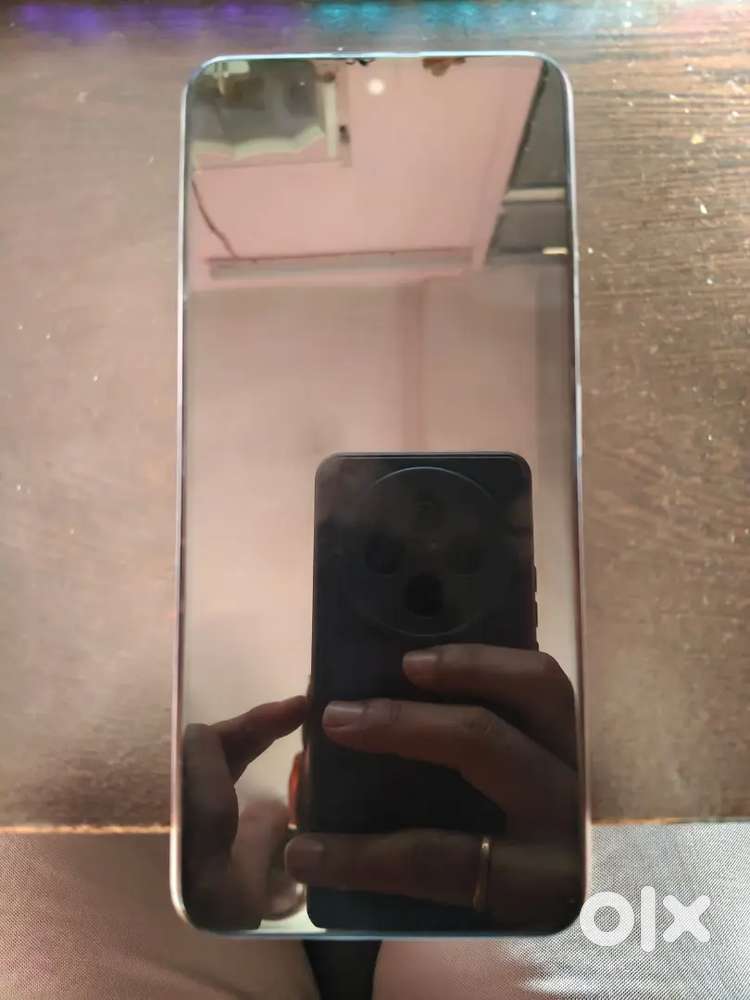 Redmi k50i 6/128 gaming phone