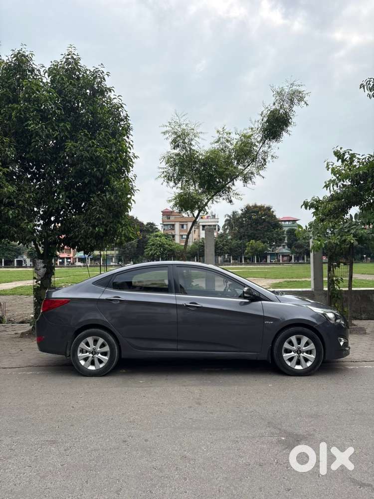 Hyundai Verna 2015 Fluidic Tax Paid Till 2030