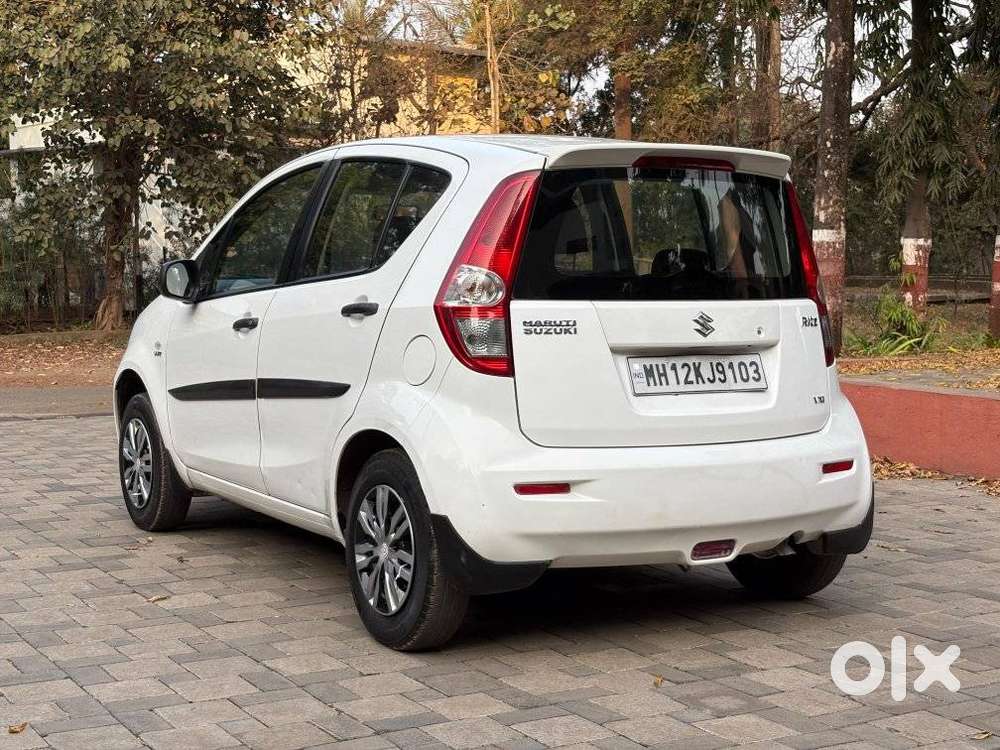 Maruti Suzuki Ritz 1.2 Vxi At, 2014, Cng & Hybrids