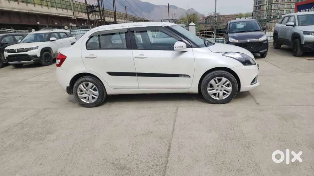 Maruti Suzuki Swift Dzire 2013 Diesel 118000 Km Driven